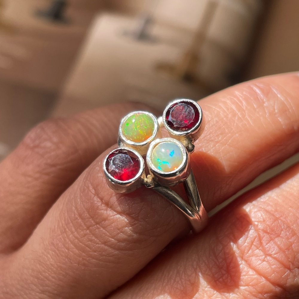 925 Sterling E Silver Ring with Ethiopian Opal & Garnet, Size Adjustable!! OS